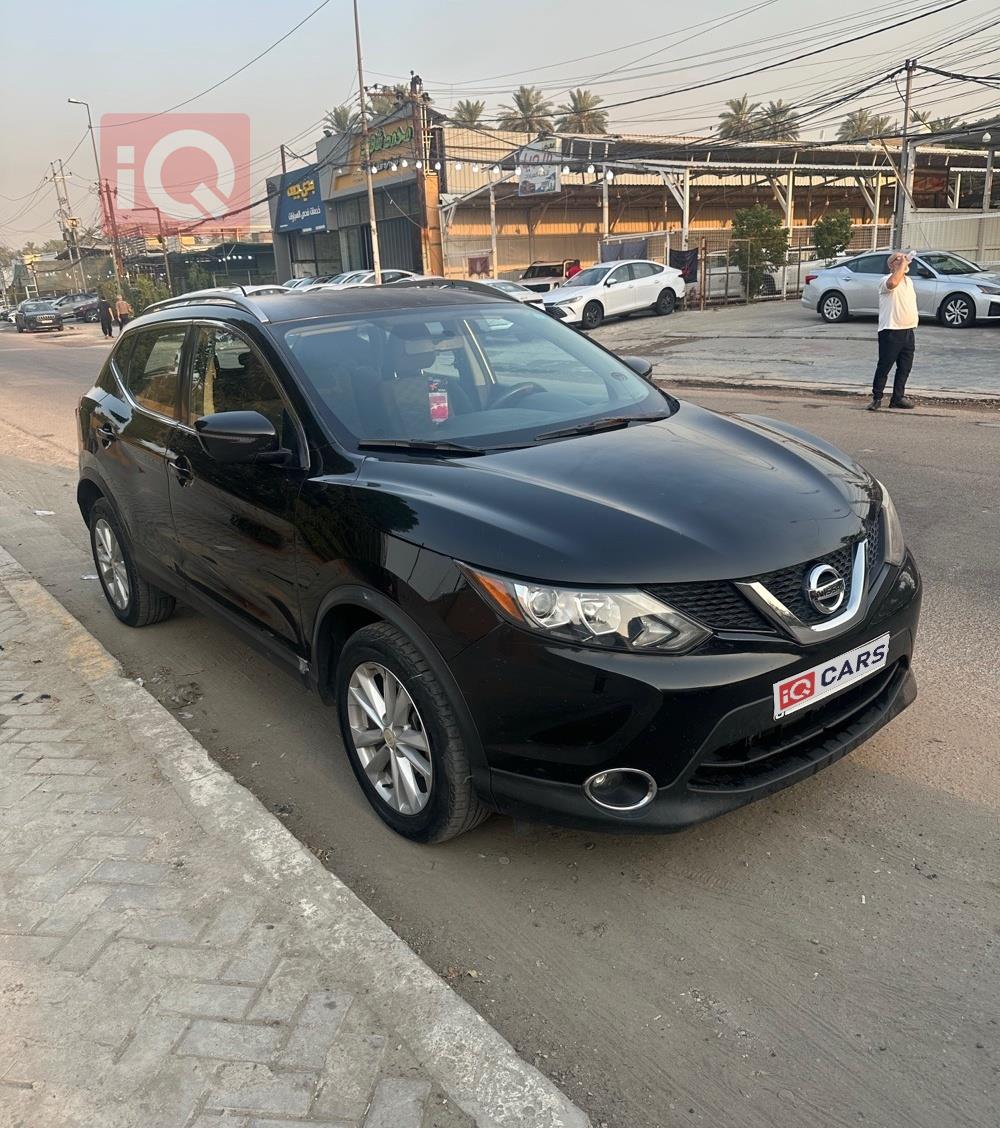 نيسان روج سبورت
